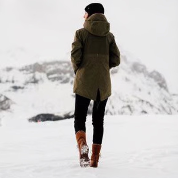 Holden | Ski & Snowboard Jacket - Picture 4 of 10